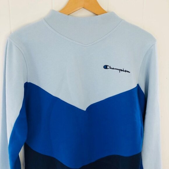 Champion Campus Chevron Stripe Mock Neck Pullover - Picture 5 of 8